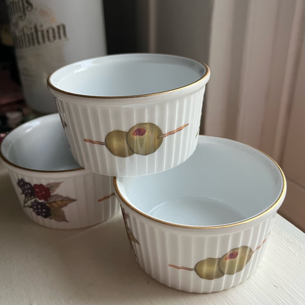 Authentic Royal Worcester porcelain ramekin set